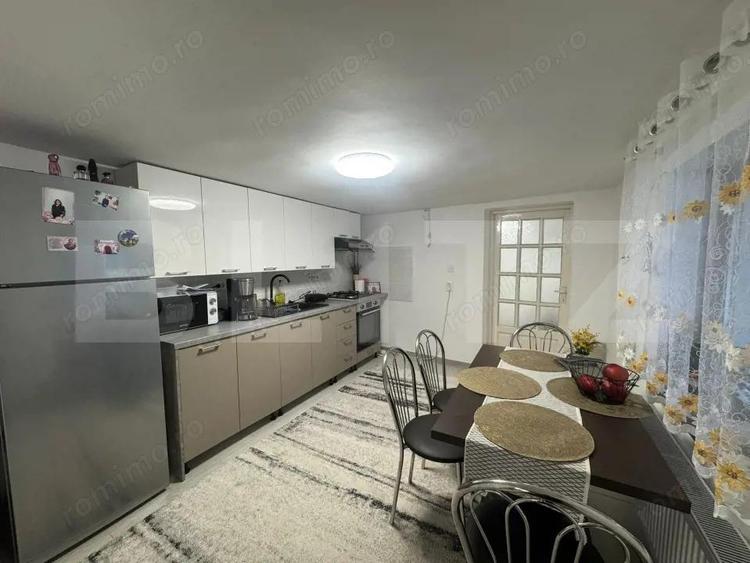 Casa cu 4 camere in Vetel - 3