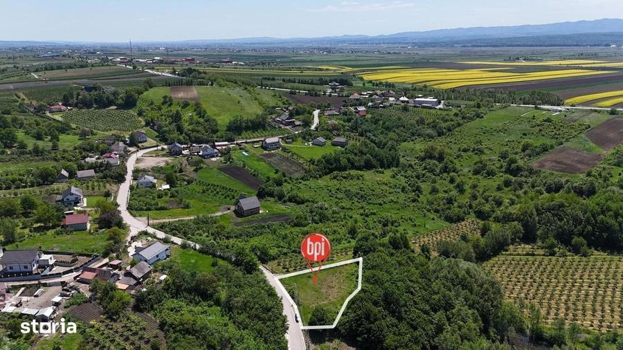 Se Vinde Teren Intravilan In Loc.radaseni, Jud.suceava - 6