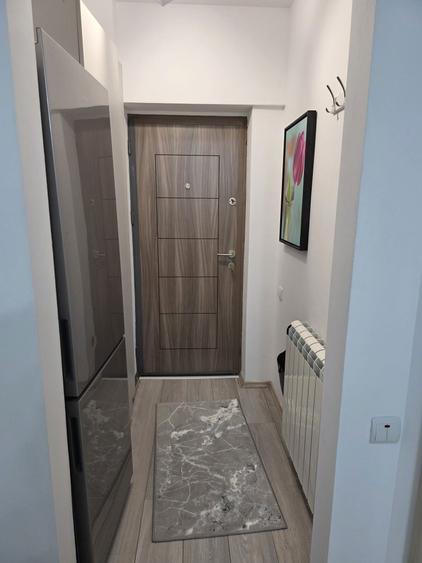 Garsoniera Crangasi , 3 min metrou - 8