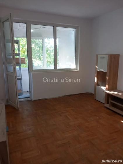 Vand apartament 2 camere