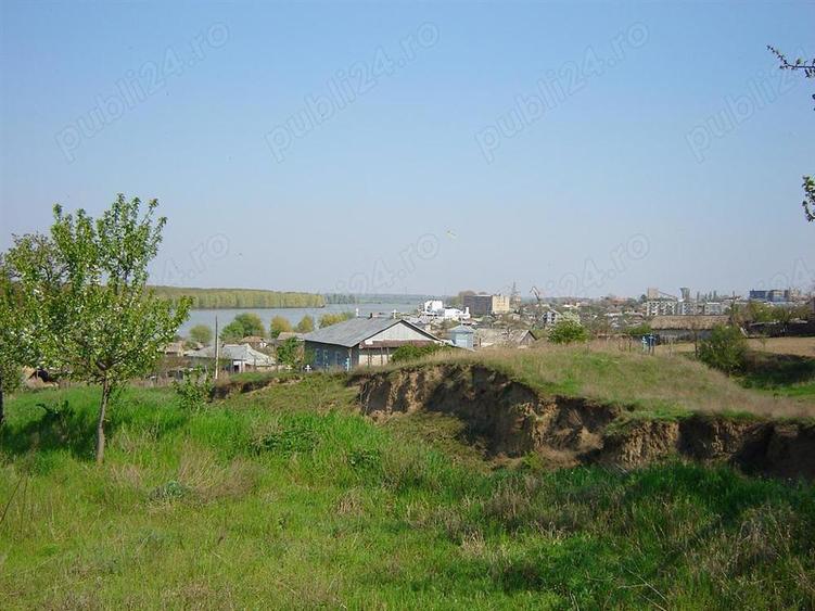 Casa cu teren 2618mp Mahmudia langa Dunare - 1