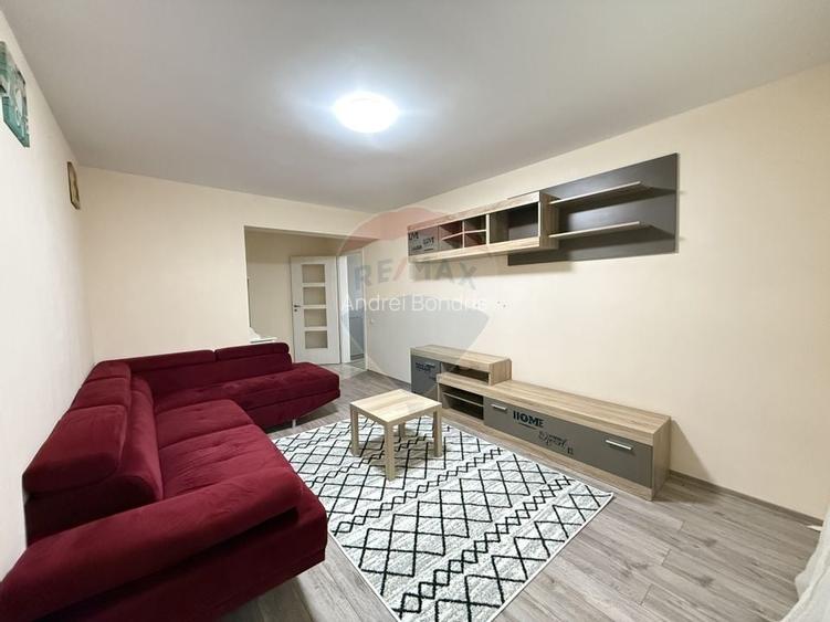 Apartament cu 3 camere de inchiriat Aparatorii Patriei