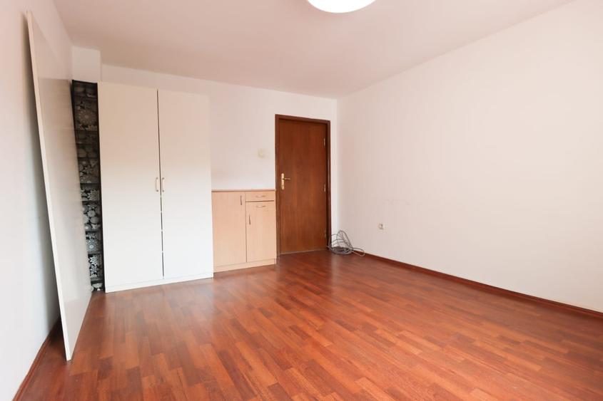 URGENT!, SOLIDA, CONSOLIDATA, BINE COMPARTIMENTATA, CURTE, NEGOCIABIL - 6