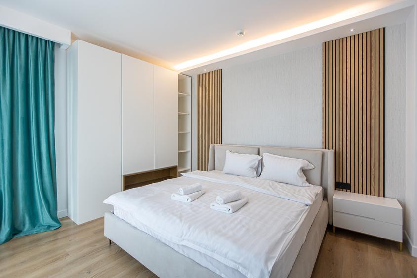 Apartament 3 camere lux Mamaia cu vedere frontala la lac - 15