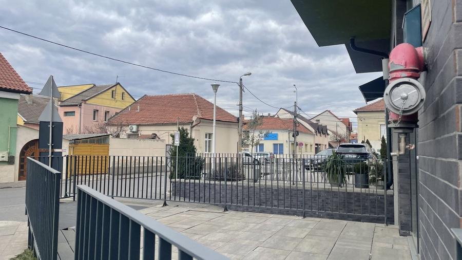 SPATIU COMERCIAL DE INCHIRIAT, PRIMA SUCEVEI - 5