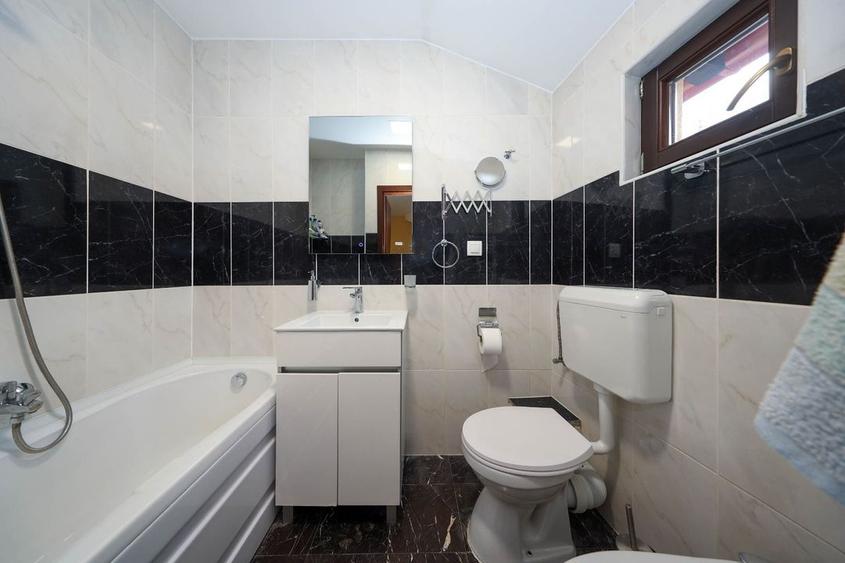 Casă deosebită de v&acirc;nzare &icirc;n centrul Brașovului - 45