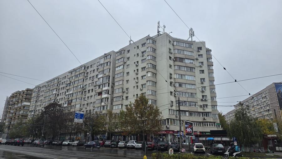 DRISTOR-METROU, STRADAL, decomandata, bloc mixt 1987, libera, 75000euro - 5