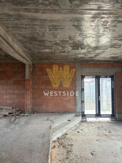 Vila de vanzare, in Carpinis - 15