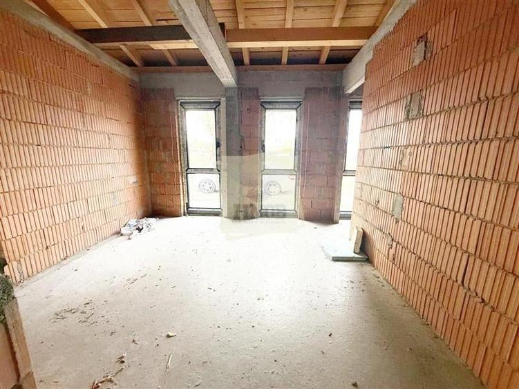 Casa individuala cu 4 camere 3 bai si 390 mp teren in Sura Mica - 8