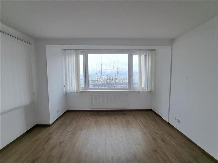 Apartament pe 2 niveluri, 180 mp utili, situat in cartierul Grigorescu! - 13