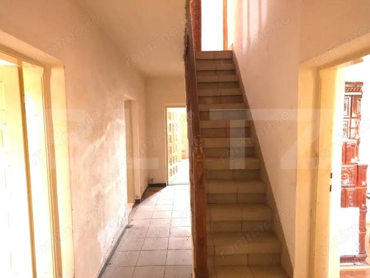 Casa P+1 teren 920 mp in Salcu?a (Titu) 69.900E - 2