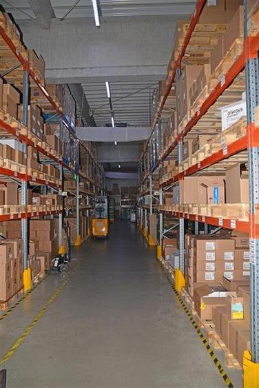 Hala Industriala Premium Letcani Complet Echipata - 10