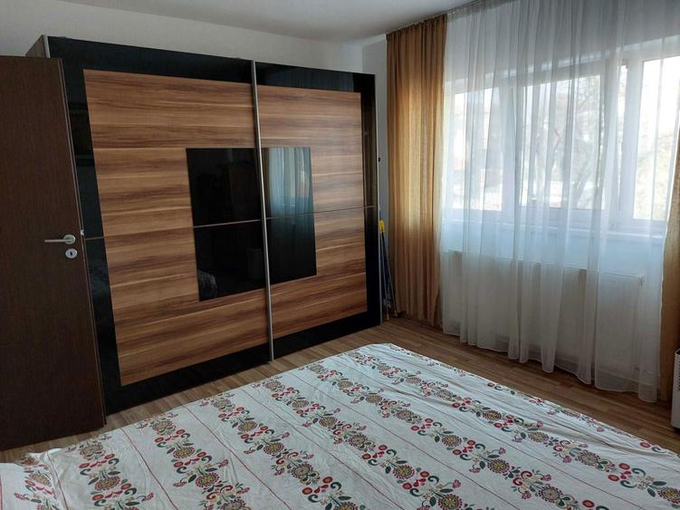 Inchiriez apartament 2 camere, 64 mp - ultracentral - 4