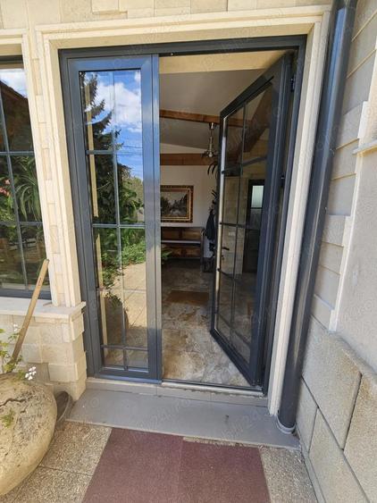 De inchiriat Cladire reprezentativa, pretabila pentru gradini?a, clinica, birouri sau scoala. - 7