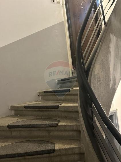 Apartament cu 3 camere în zona P-ta Unirii - 7