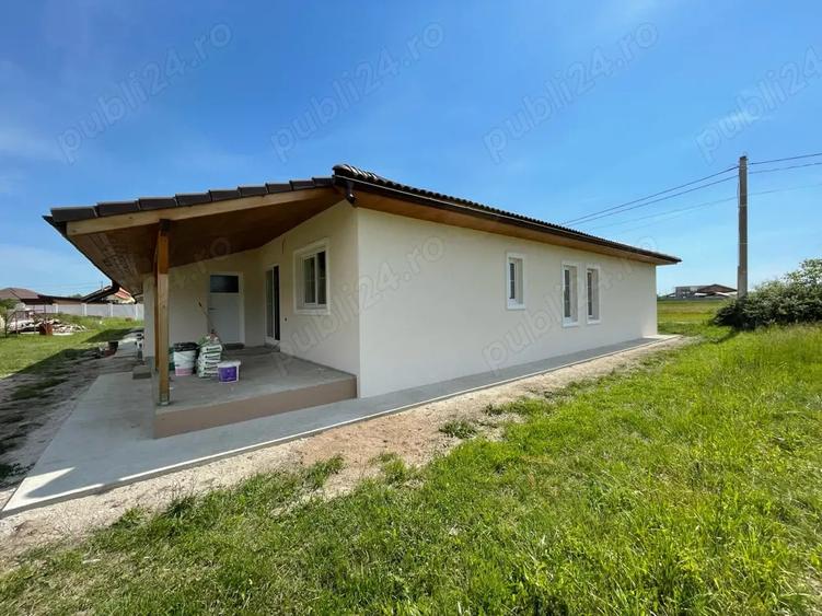 Ofer spre vanzare duplex modern in Sag - 6