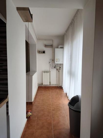 Republicii, 2 camere, decom., etaj 1 - 7