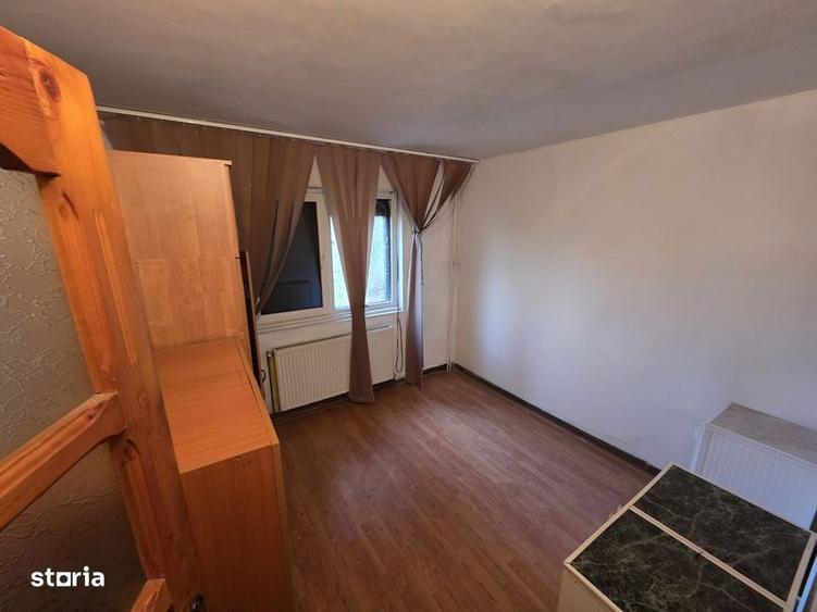 Apartament parter 3 camere craiovita 55mp - 8