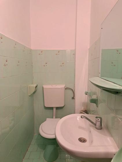Apartament decomandat cu 3 camere  cu parcare cartier Intre Lacuri - 9