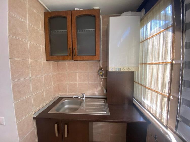 Inchiriere apartament 3 camere 75mp 3 balcoane nemobilat Cotroceni Eroilor - 4