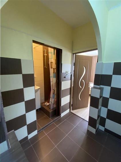 Garsoniera de inchiriat, mobilata si utilata la 650 m de UMF - 4