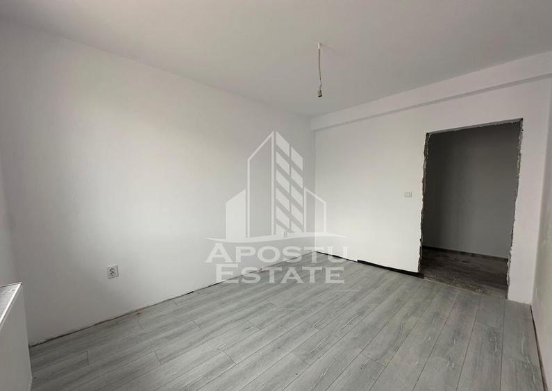 Apartamente cu 2 camere, decomandat, in Giroc zona planet... - 1