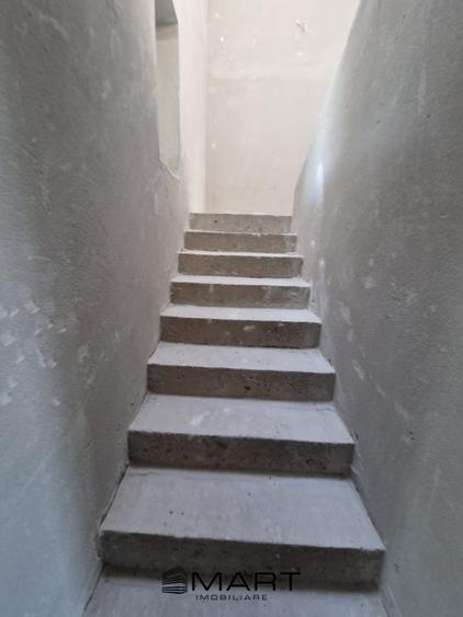 Casa 225 mp cartier nou in Sura Mica - 13