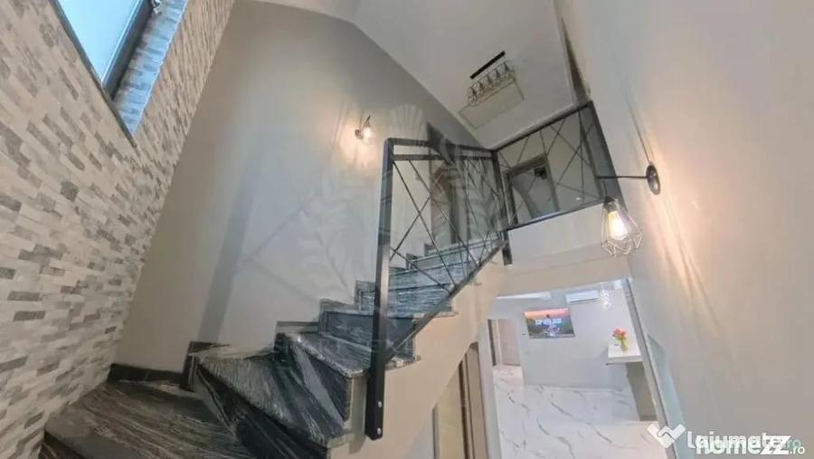 Casă cu 4 camere cu Teren 413 Mp în Păulești