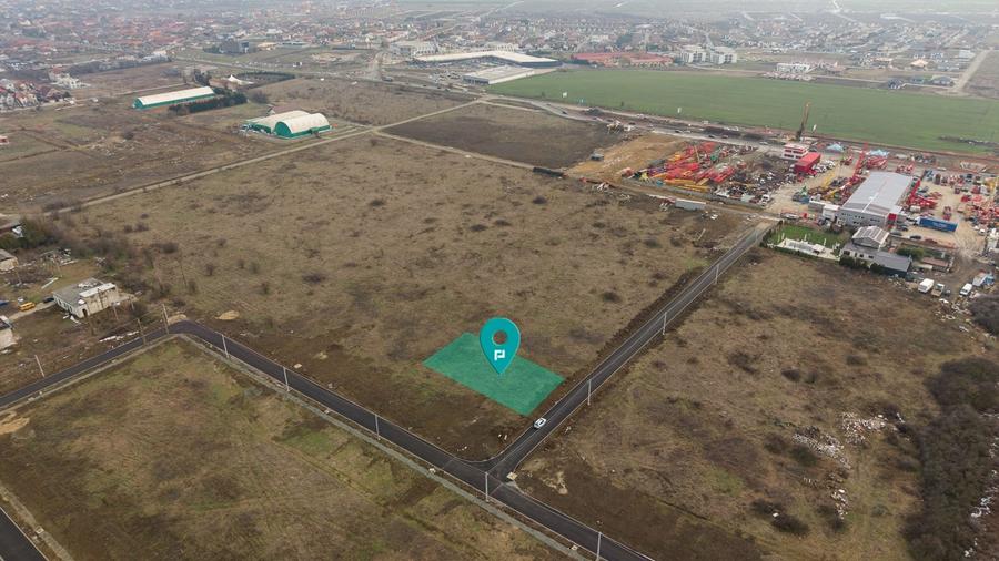 Teren intravilan de 605 mp în Vladimirescu - 1