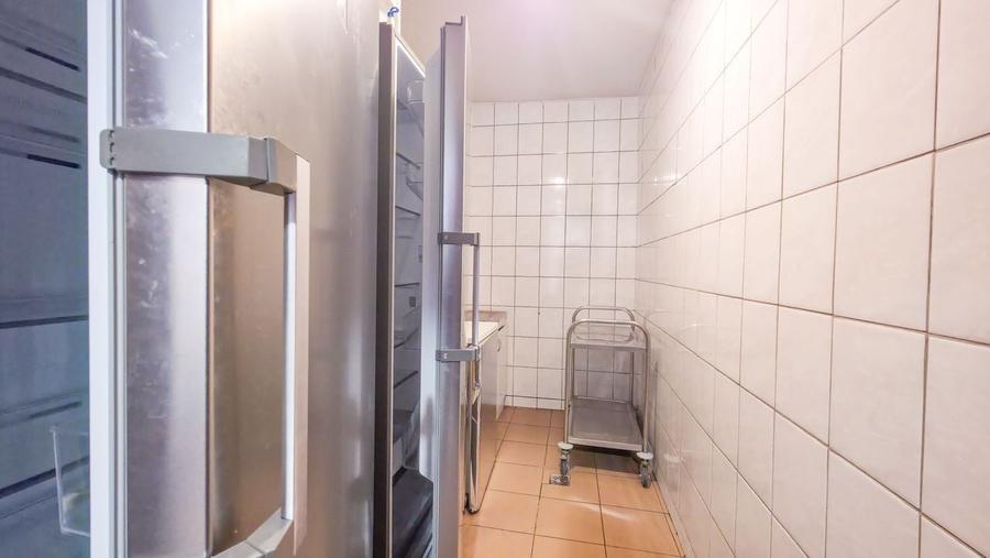 De vânzare – Proprietate comercială tip Restaurant & Salon Evenimente - 29