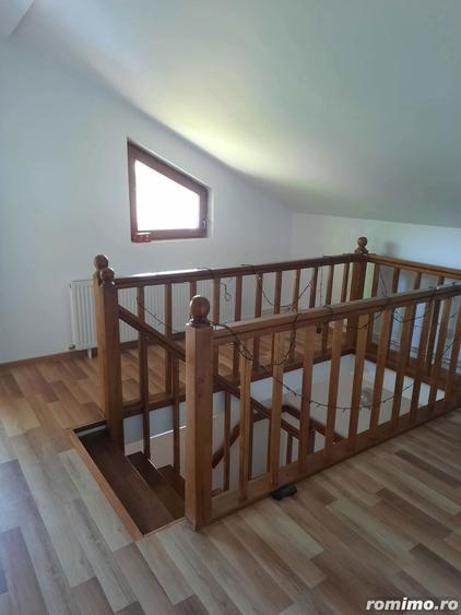 Vand casa ?i teren - 10