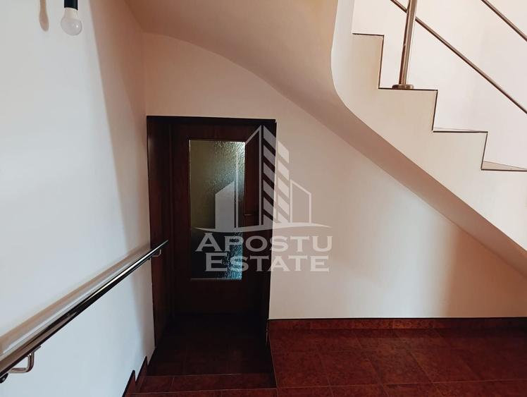 Casa individuala, Timisoara, zona Girocului, 5 camere, 2 bai - 7