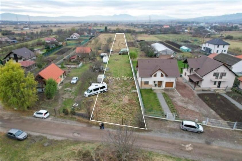 Teren intravilan,pe 2.900 mp,recomandat rezidential/investitional, Sfantu Gheorg