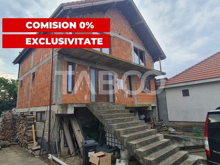 Casa la rosu de vanzare in Sebes-Lancram judetul Alba - 1