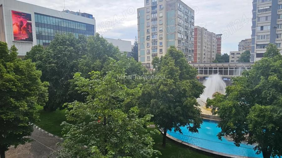 Inchiriez apartament ultracentral Str. Victoriei Nr.1 cu vedere la strada mare!