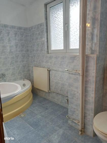 ?oseaua Salaj (zona Kaufland) - Apartament 3 camere decomandat - 1