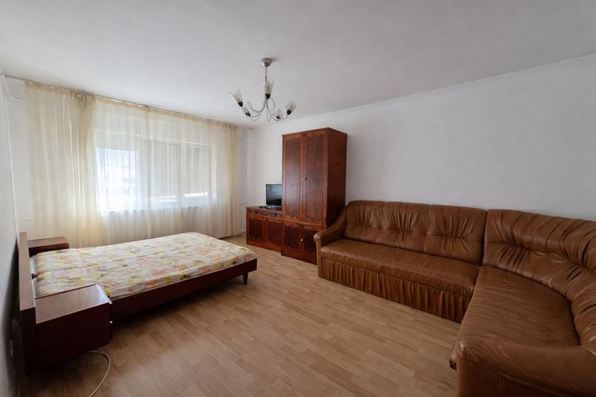Apartament 3 camere de inchiriat in Oradea, zona Decebal - 66mp Decomandat - 2