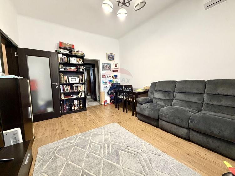 Apartament 3 Camere de vanzare Str. Popa Soare - 4