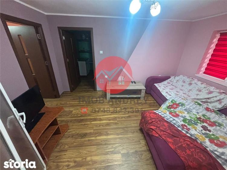 Casa 3 camere cu terasa, renovata, cartierul Nou, zona linistita - 1
