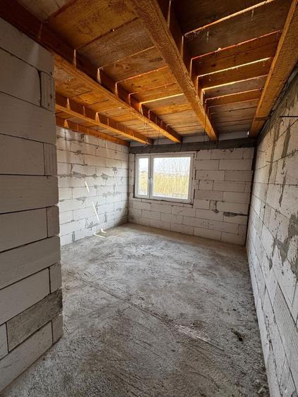 De vanzare Casa cu etaj in Botosani - 3