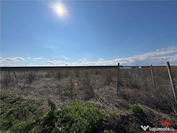 Teren intravilan 700mp in zona de Nord de - 4