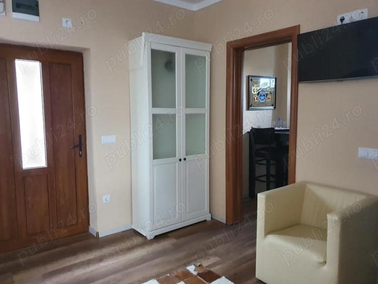 Inchiriez garsoniera spatioasa la casa, in cartier de case, aproape de gara ?i centru - 9