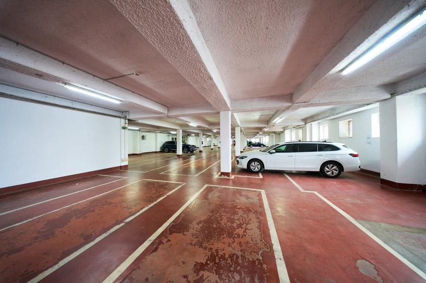 Birouri cu depozit de închiriat - 42