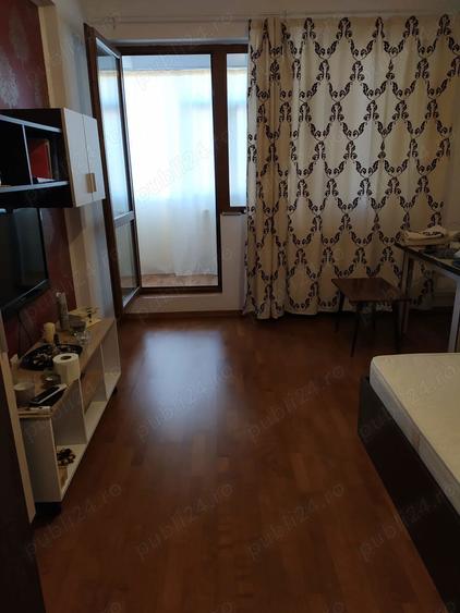 Particular vand apartament 3 camere Cartierul Latin 80mp - 4