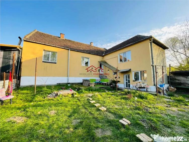 Apartament spatios la casa cu gradina,Cisnadie,comision 0 - 9