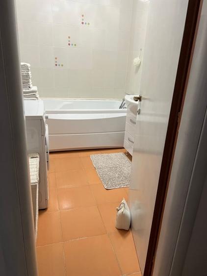 Apartament 3 camere,1 baie,1 balcon,parcare,zona Muzeul Apei - 8