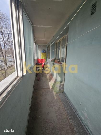 Apartament cu 2 camere semidecomandat în Titan