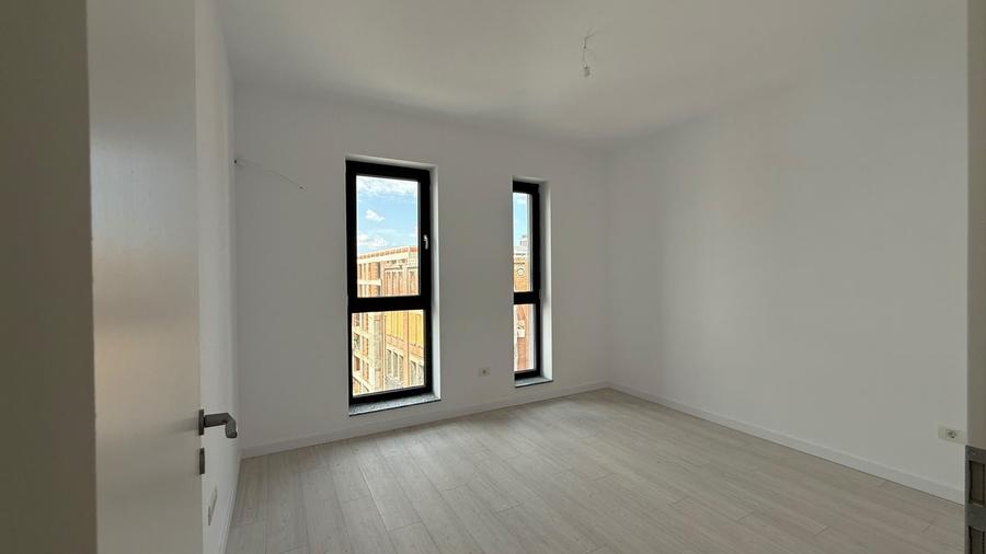 Apartament cu 3 camere decomandat în Nerva Traian