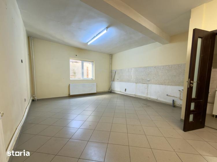 Cladire Independenta 200 mp | 5 Birouri + Open Space | Curent Trifazic - 7