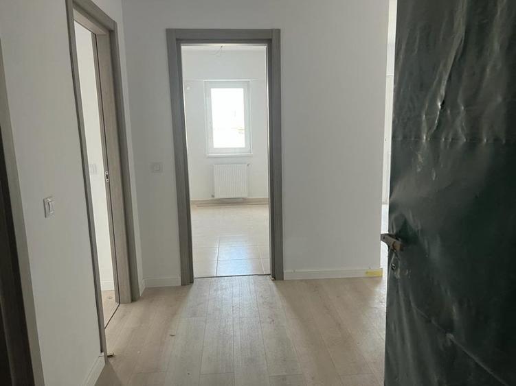Apartament cu 2 camere decomandat în Dacia